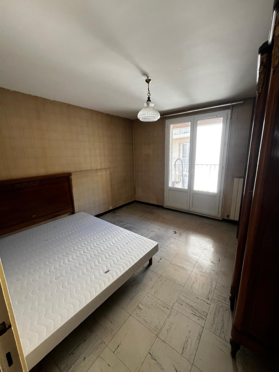 Débarras appartement Marseille 13005 : grand volume Boulevard Jeanne d'Arc 7 débarras-marseille-13005-_7_
