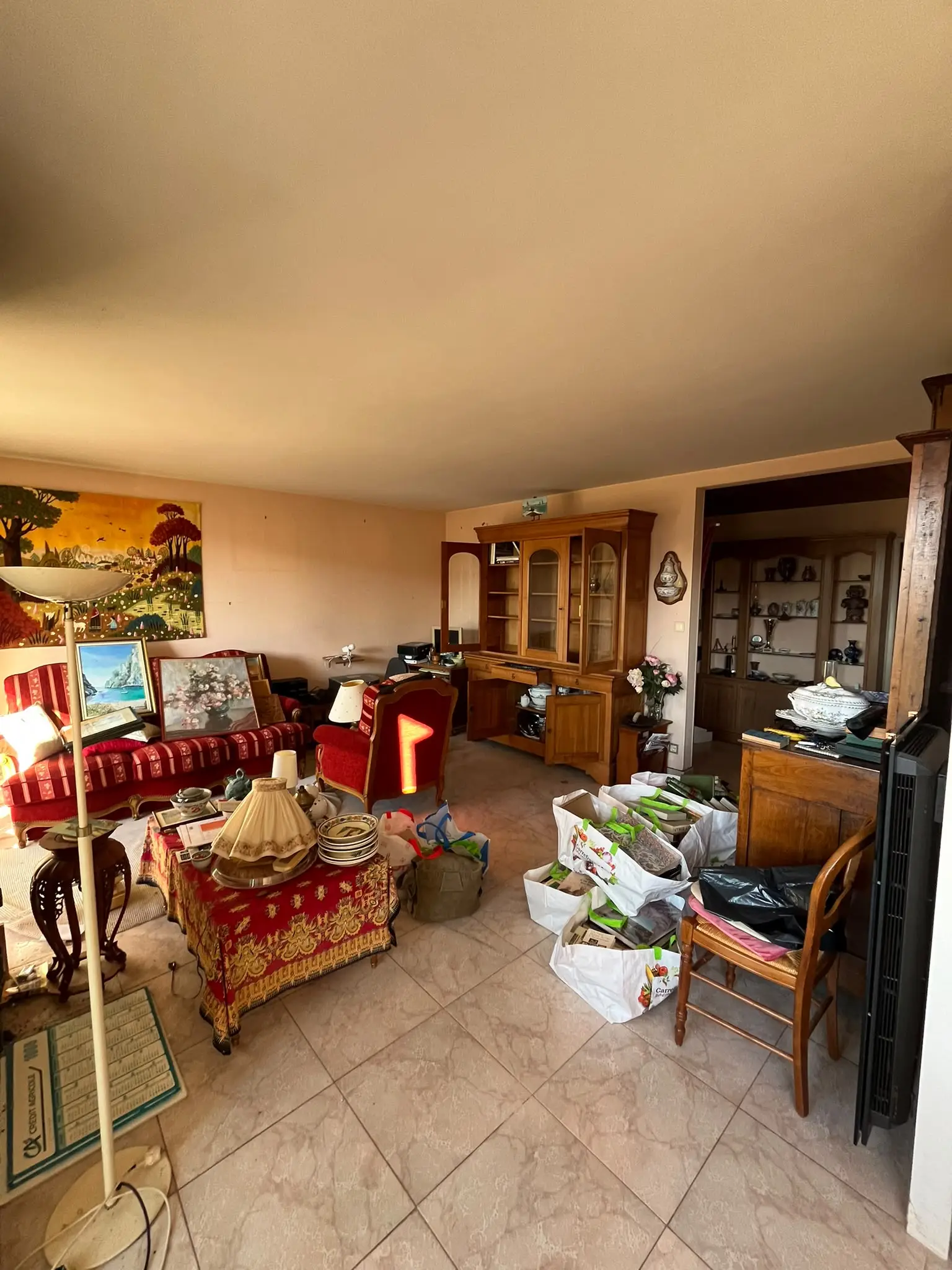 salon débarras appartement cassis