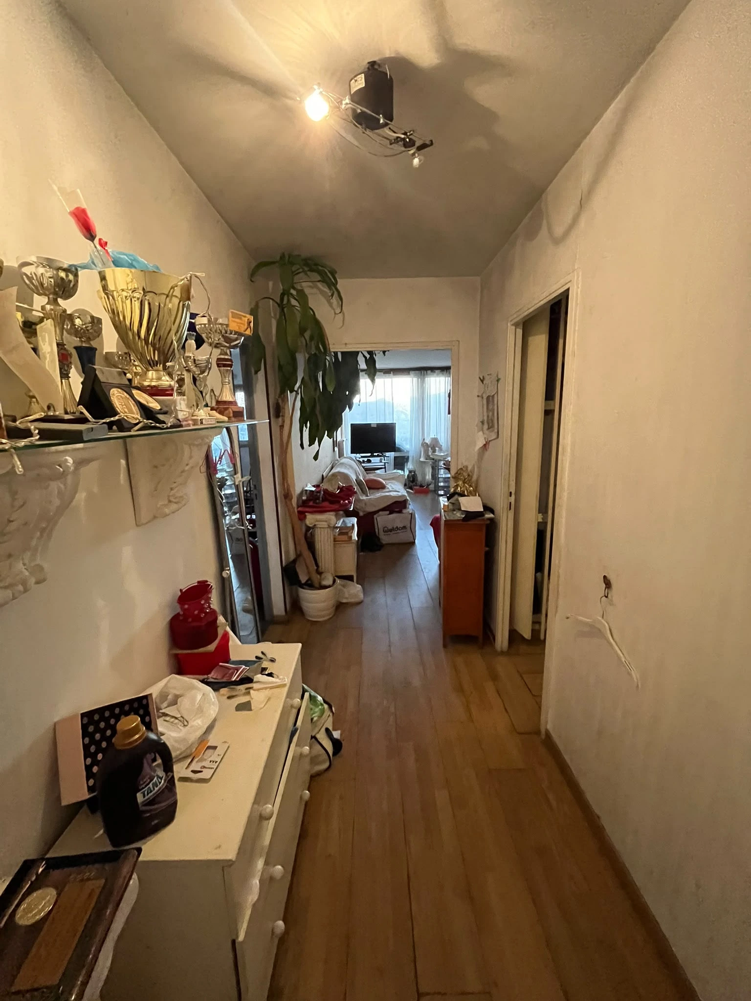 Débarras appartement Roy d'Espagne Marseille 13008 8 vide appartement roy despagne entrée